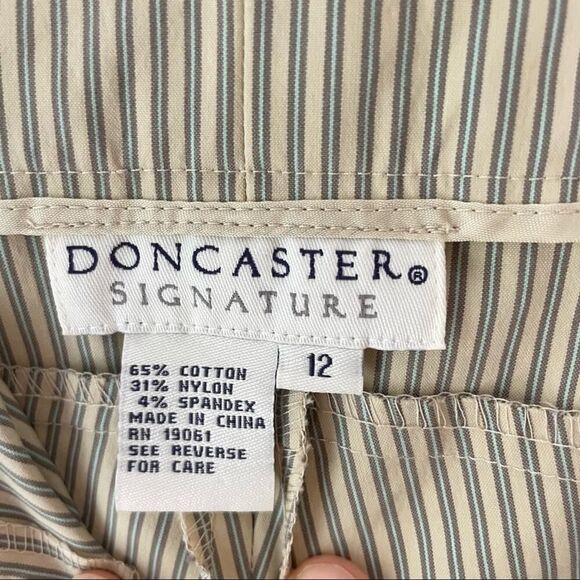 NWT Doncaster Signature Pinstriped Trouser Pants sz. 12 #AJ - Picture 6 of 10
